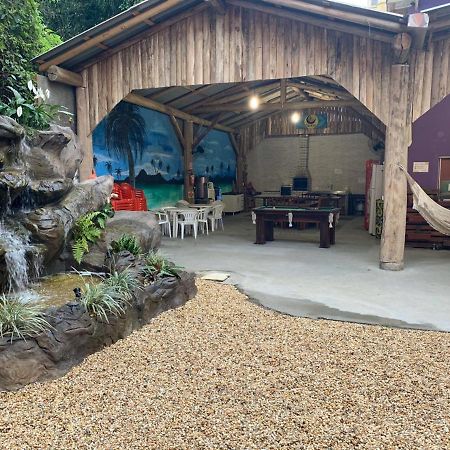 Cabanas Hostel & Suites Balneário Camboriú 外观 照片